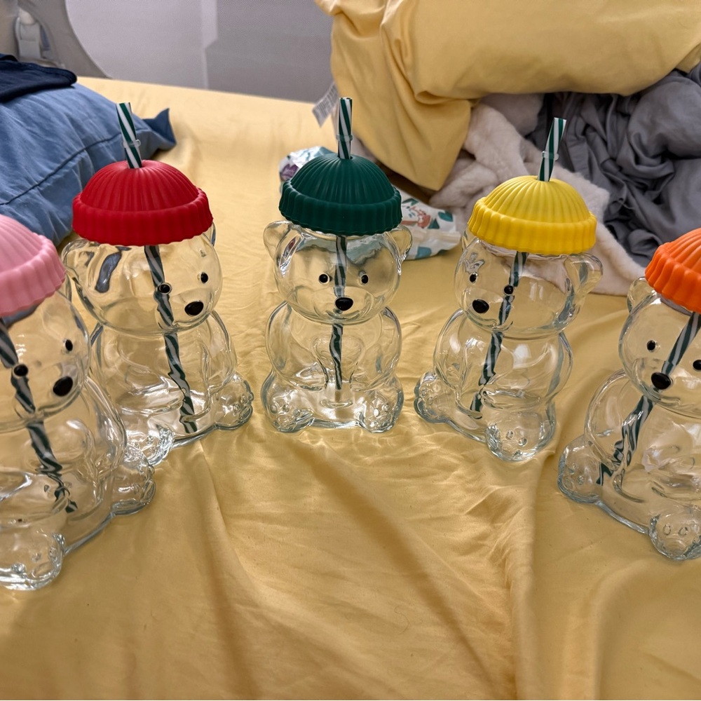 Aesthetic Bear Glass Cups (Set of 5) – Super Cute Drinkware w/ Straws